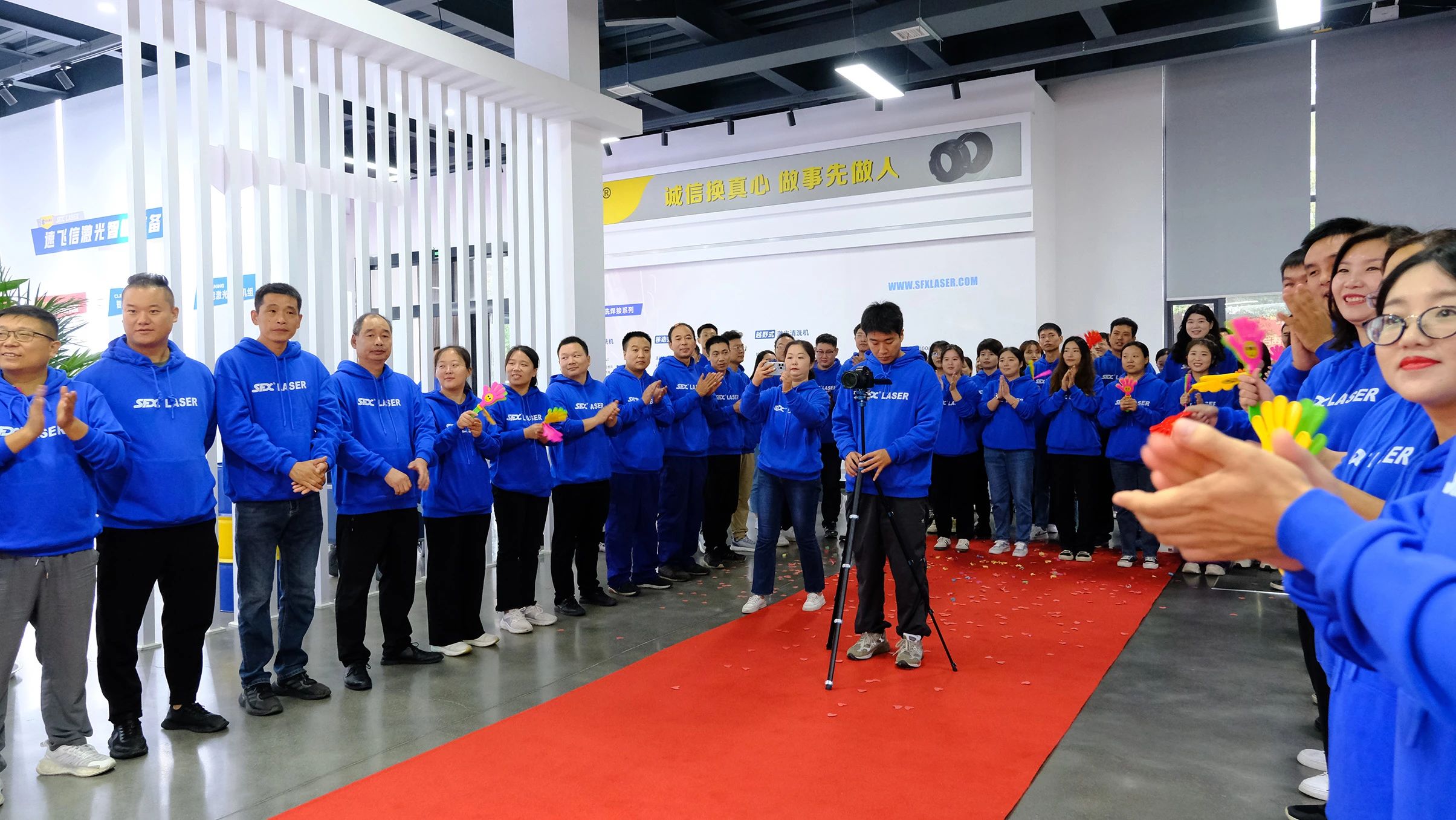 1695865399699259.jpg 1695865399699259.jpg