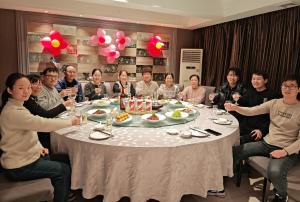 26年2月質控部烤鴨大酒店團建